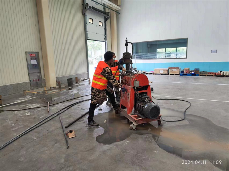 临沂厂房地面下沉塌陷注浆加固施工